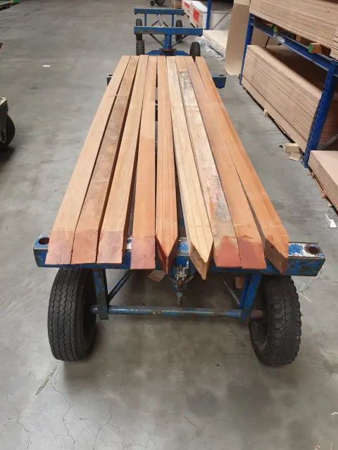 Abiurana FAS, 88x88mm netto 2-Z groef / 2-Z glad