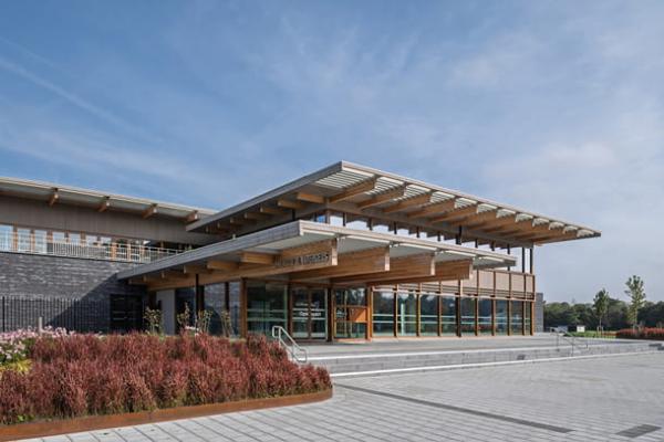 PlatoWood gevelbekleding voor De Watergeus